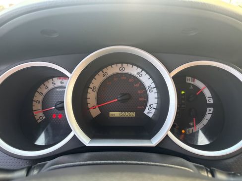 Used 2013 Toyota Tacoma PreRunner w/ SR5 Pkg RWD image 16
