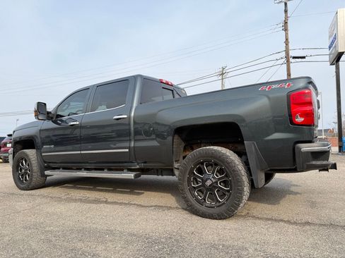 Used 2017 Chevrolet Silverado 2500 LTZ w/ Duramax Plus Package image 6