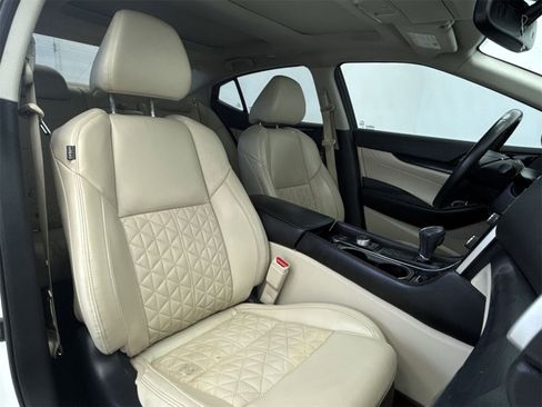Used 2021 Nissan Maxima Platinum w/ Sport Mat Group image 13