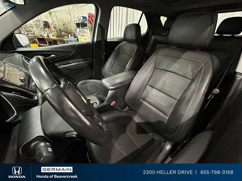 Used 2020 Chevrolet Equinox Premier FWD image 26