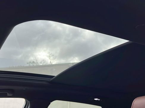 Used 2022 Cadillac XT5 Premium Luxury image 34