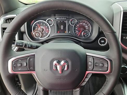Used 2025 RAM 1500 Lone Star AWD/4WD image 15