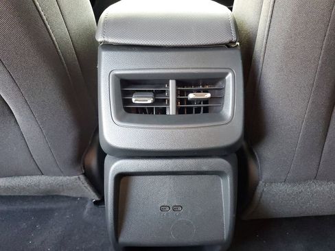 New 2026 Chevrolet Equinox EV LT image 11