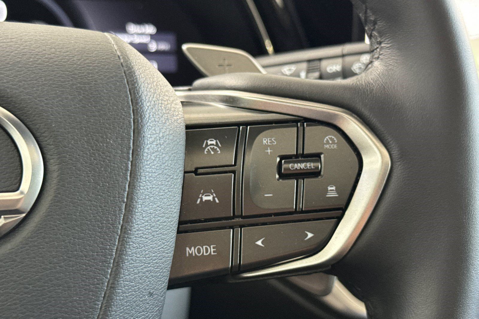 Certified 2025 Lexus RX 350h w/ Convenience Package AWD/4WD image 32