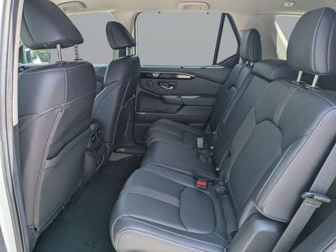 Used 2023 Honda Pilot EX-L image 14