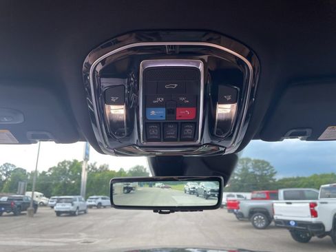 Used 2021 Jeep Grand Cherokee L Summit w/ Advanced Protech Group IV AWD/4WD image 27