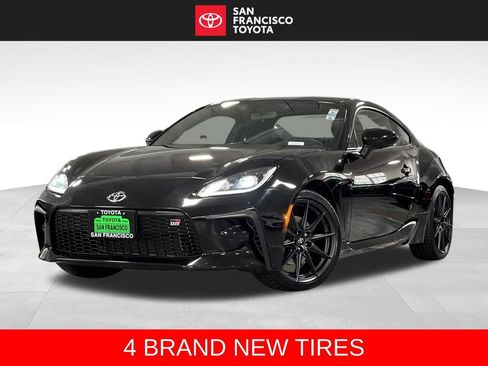 Certified 2023 Toyota GR86 Premium RWD image 1