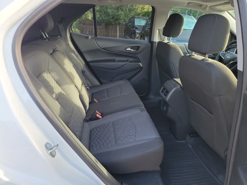 Used 2020 Chevrolet Equinox LT FWD image 11