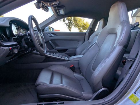 Used 2024 Porsche 911 Carrera S image 5