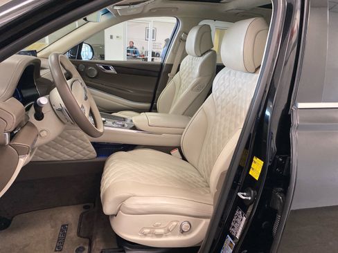 Used 2023 Genesis GV80 3.5T image 15