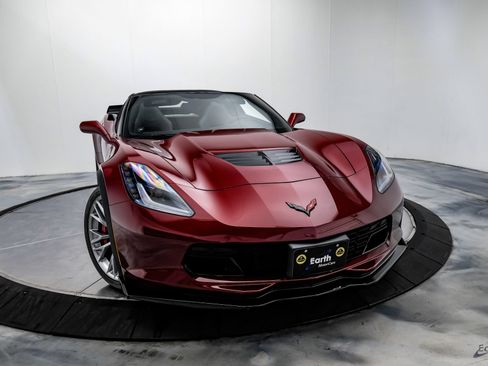Used 2018 Chevrolet Corvette Z06 RWD image 27