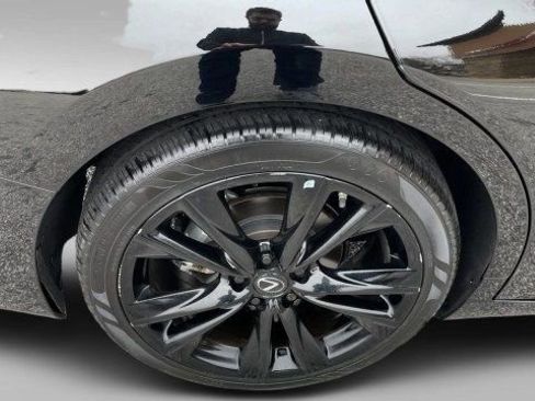 Used 2023 Lexus ES 300h F Sport image 23