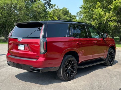 Used 2024 Cadillac Escalade Sport w/ LPO, ONYX Package AWD/4WD image 3