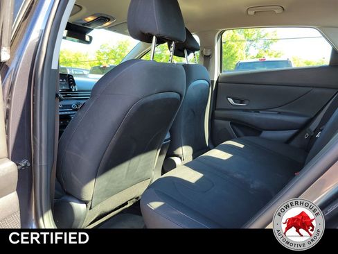 Used 2021 Hyundai Elantra SEL w/ Convenience Package FWD image 13