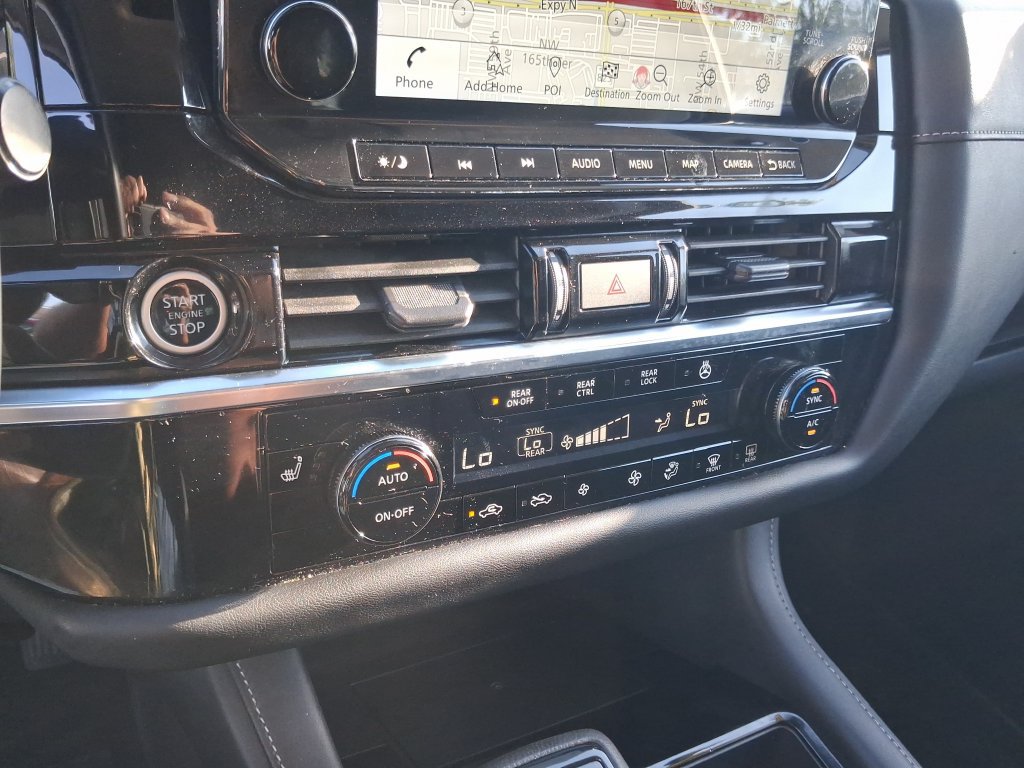 Certified 2023 Nissan Pathfinder SL FWD image 26