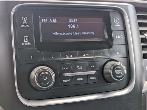 Used 2013 RAM 1500 Express AWD/4WD image 23