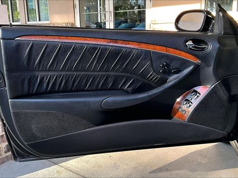 Used 2007 Mercedes-Benz CLK 550 Cabriolet image 18