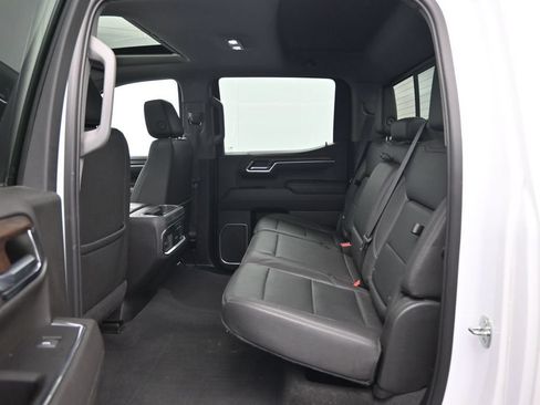 Used 2022 GMC Sierra 1500 SLT w/ SLT Premium Plus Package AWD/4WD image 28
