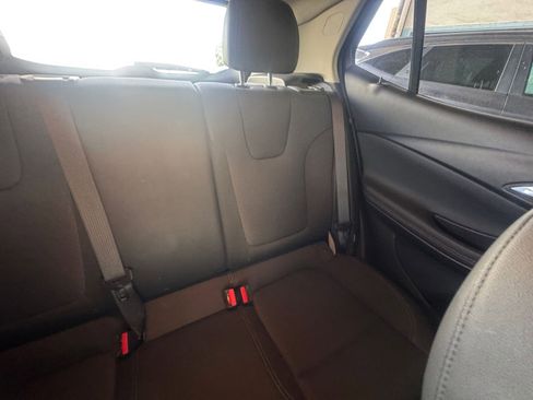 Used 2025 Buick Encore GX Preferred image 35