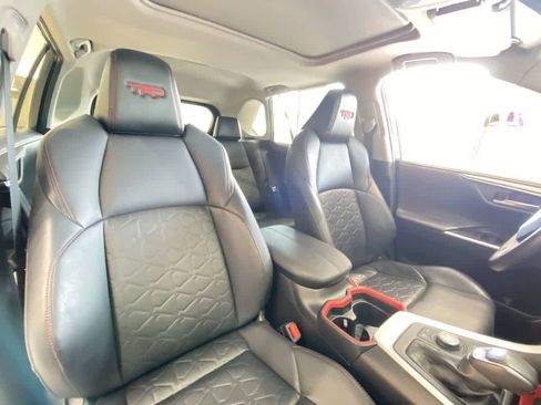Used 2021 Toyota RAV4 TRD Off-Road AWD/4WD image 27