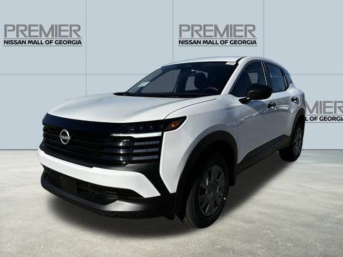 New 2026 Nissan Kicks S image 1