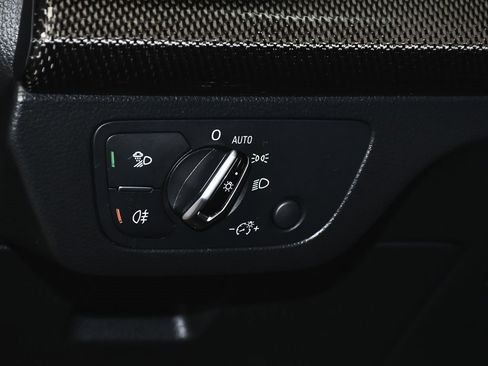 Used 2018 Audi SQ5 Premium Plus w/ Navigation Package image 22