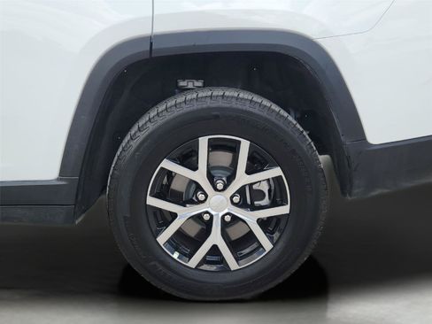 Used 2025 Jeep Grand Cherokee L Limited AWD/4WD image 33