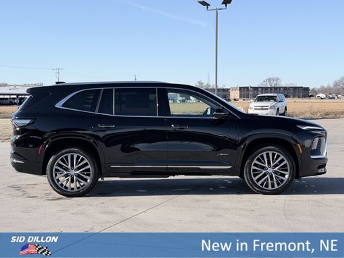 New 2026 Buick Enclave Avenir w/ Super Cruise Package AWD/4WD image 3
