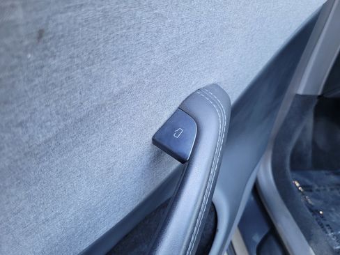 Used 2025 Tesla Model 3 Long Range RWD image 25