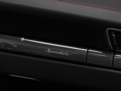 Used 2019 Porsche 911 Speedster image 42