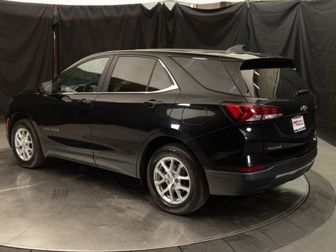 Used 2023 Chevrolet Equinox LT w/ Driver Convenience Package AWD/4WD image 14