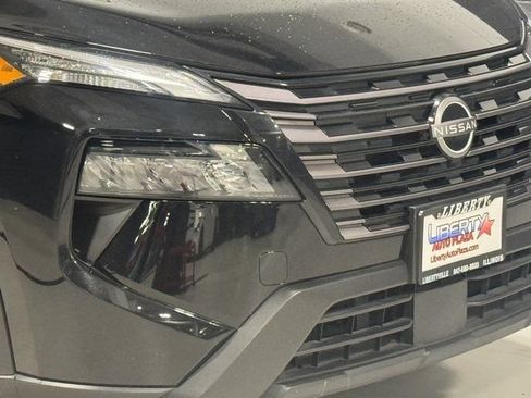 Used 2026 Nissan Rogue SV w/ Cold Weather Package AWD/4WD image 3