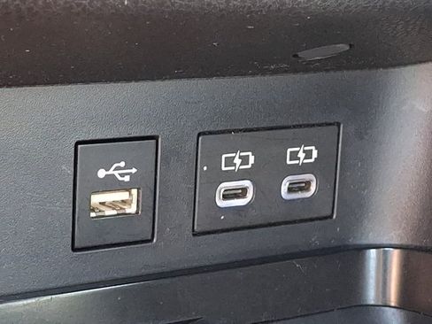 Certified 2025 Toyota Camry SE FWD image 23