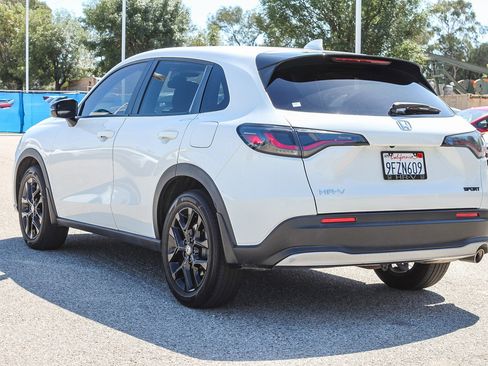 Used 2023 Honda HR-V Sport image 7