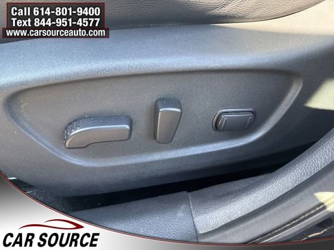 Used 2015 Nissan Rogue SL image 16