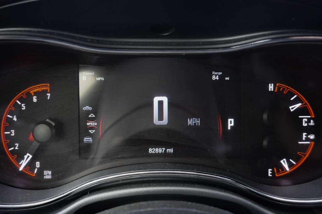 Used 2020 Dodge Durango R/T w/ Blacktop Package AWD/4WD image 22