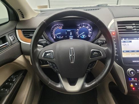 Used 2018 Lincoln MKC Select w/ Select Plus Package FWD image 22