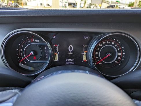 Used 2020 Jeep Gladiator Rubicon w/ Dual Top Group image 28