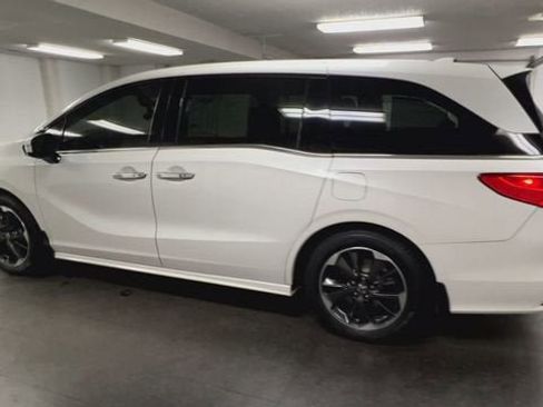 Used 2023 Honda Odyssey Elite image 6