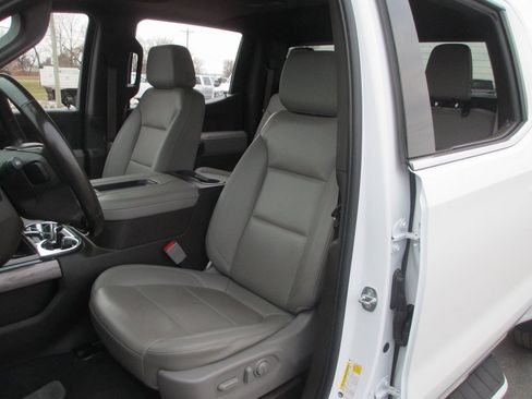 Used 2021 Chevrolet Silverado 1500 LTZ w/ LTZ Premium Package image 19