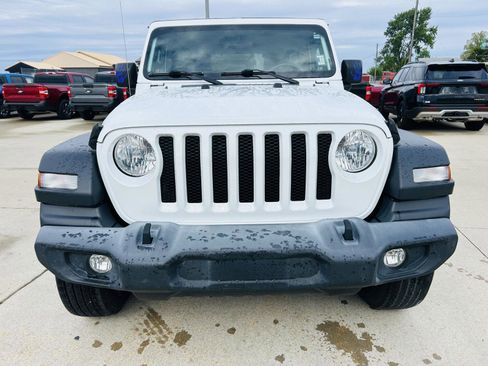 Used 2019 Jeep Wrangler Unlimited Sport S AWD/4WD image 27