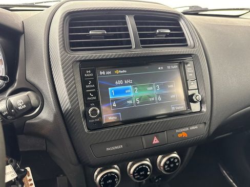 Used 2024 Mitsubishi Outlander Sport ES AWD/4WD image 15