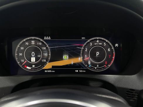 Used 2019 Jaguar F-PACE Prestige image 23