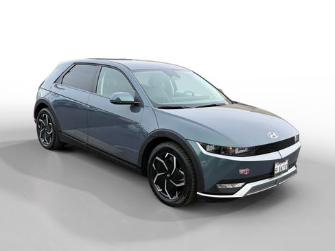 Certified 2024 Hyundai Ioniq 5 SEL image 7