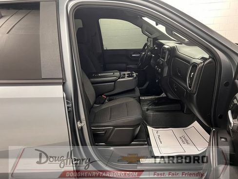 Used 2019 Chevrolet Silverado 1500 RST w/ All-Star Edition AWD/4WD image 40