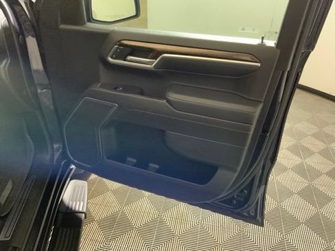 Used 2023 GMC Sierra 1500 Elevation w/ LPO, Elevation Black Package AWD/4WD image 35