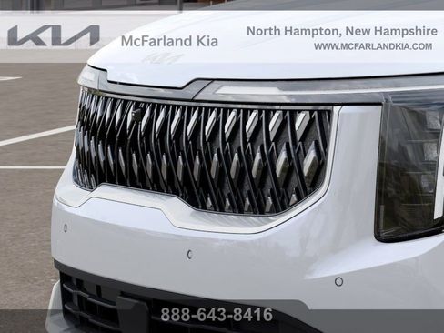 New 2026 Kia Carnival EX FWD image 12