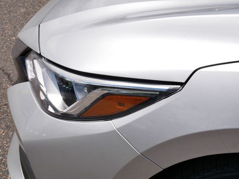 Used 2021 Nissan Sentra SV FWD image 16