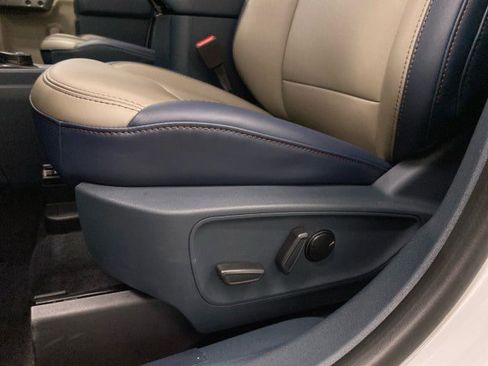 New 2025 Ford Maverick Lariat w/ 4K Tow Package image 40