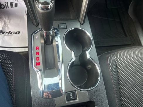 Used 2017 GMC Terrain SLE AWD/4WD image 14